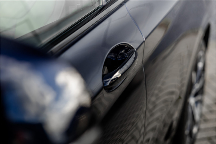 BMW X3 xDrive30e High Executive M-Sport Panorama / Electrische stoel / Trekhaak / Camera /