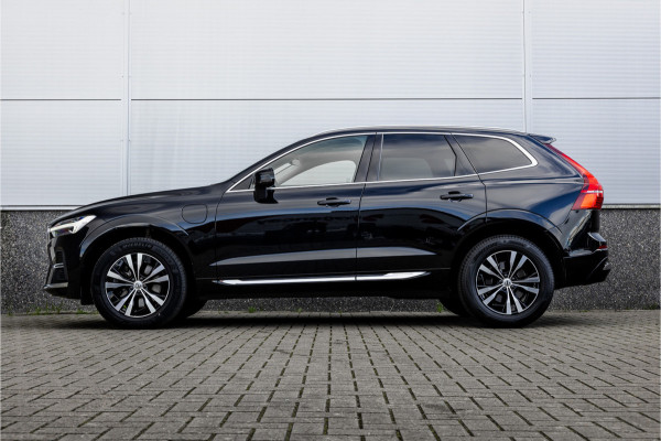 Volvo XC60 2.0 Recharge T6 AWD Panorama dak / Camera / Leder / Carplay / Android