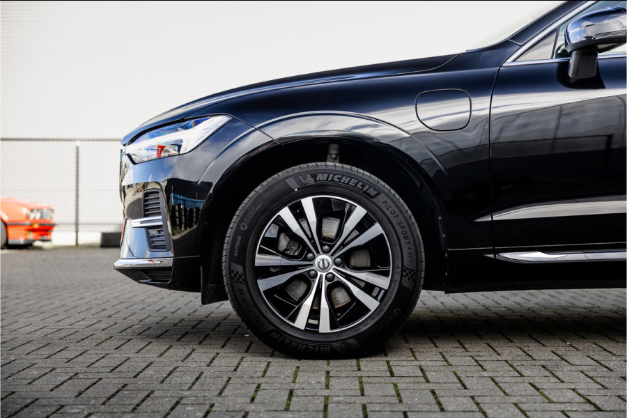 Volvo XC60 2.0 Recharge T6 AWD Panorama dak / Camera / Leder / Carplay / Android