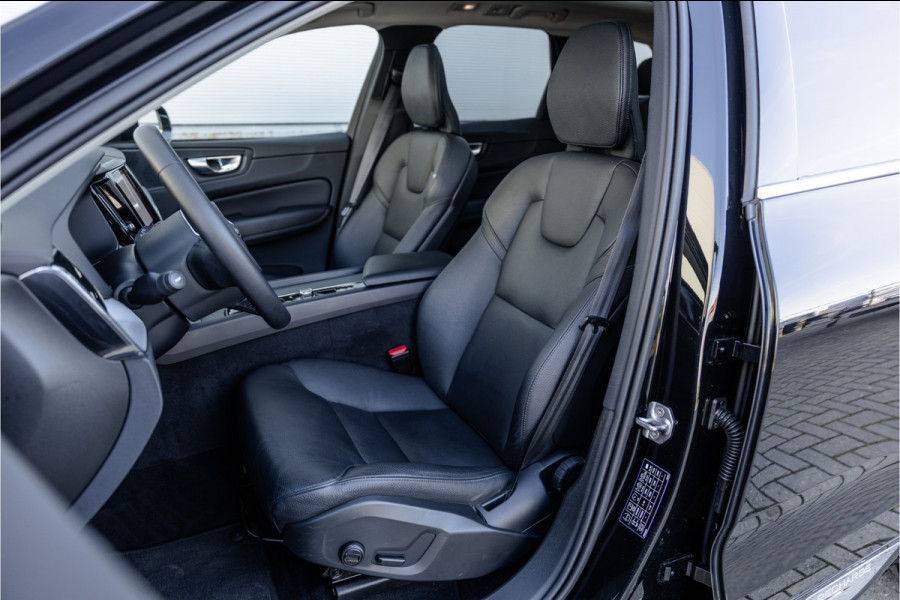 Volvo XC60 2.0 Recharge T6 AWD Panorama dak / Camera / Leder / Carplay / Android