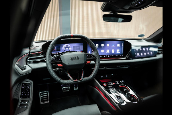 Audi A5 Avant RS 5 e-hybrid quattro Vol uitgevoerde RS5 Daytona grey met Vossen 22 inch!!!!