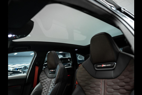 Audi A5 Avant RS 5 e-hybrid quattro Vol uitgevoerde RS5 Daytona grey met Vossen 22 inch!!!!