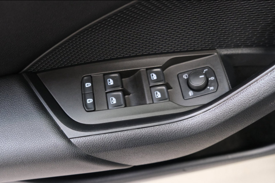 Škoda Octavia Combi 1.0 e-TSI Business Edition > €7900,- Netto Export <