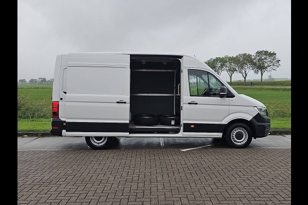 Volkswagen Crafter 35 2.0 TDI L3H2 Comfortline Adaptieve cruise control, Airco, Pdc, Carplay, Camera, Led, Lane-assist, Stoelverwarming, Dodehoek detectie