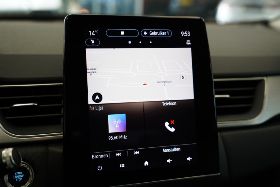 Renault Captur 1.6 E-Tech Plug-in Hybrid 160 Intens Full-led Stoel/stuur-verwarming Trekhaak 24 Maanden garantie* (Vraag naar de voorwaarden)