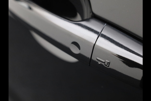 Land Rover Range Rover Sport | P400 HSE | Meridian | Schuif/Kanteldak | Apple \ Android |Auto | Dodehoek | Keyless| Prijs Rijklaar!!