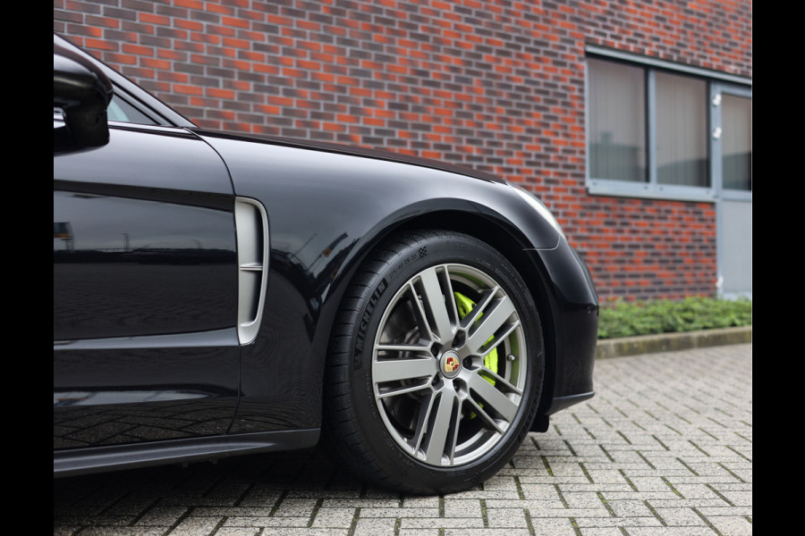 Porsche Panamera 2.9 4 E-Hybrid Platinum Edition | PASM - Sport Chrono - BOSE
