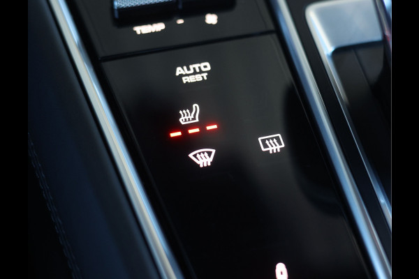 Porsche Panamera 2.9 4 E-Hybrid Platinum Edition | PASM - Sport Chrono - BOSE