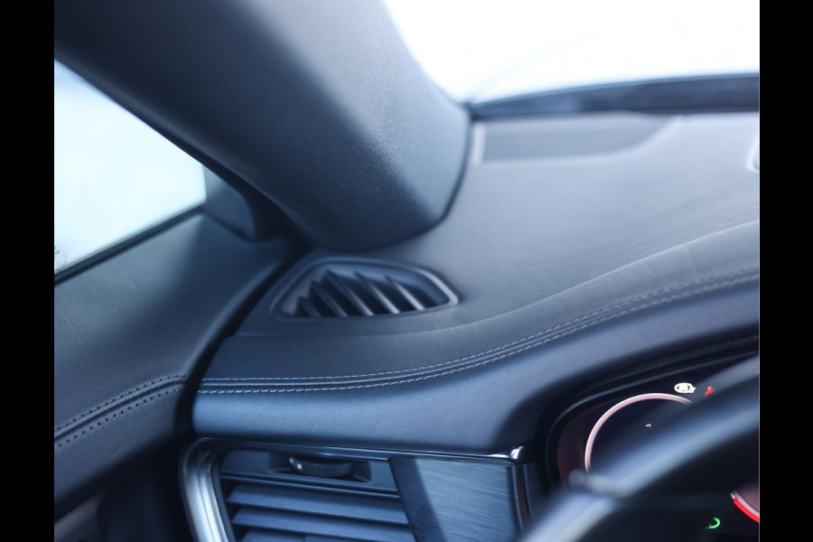 Porsche Panamera 2.9 4 E-Hybrid Platinum Edition | PASM - Sport Chrono - BOSE