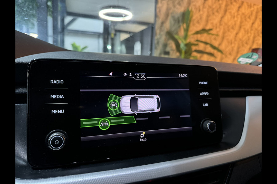 Škoda Kamiq 1.0 TSI Style Garantie|Automaat|Keyless|CarPlay|StoelVW|Lane Assist|Xenon|Rijklaar