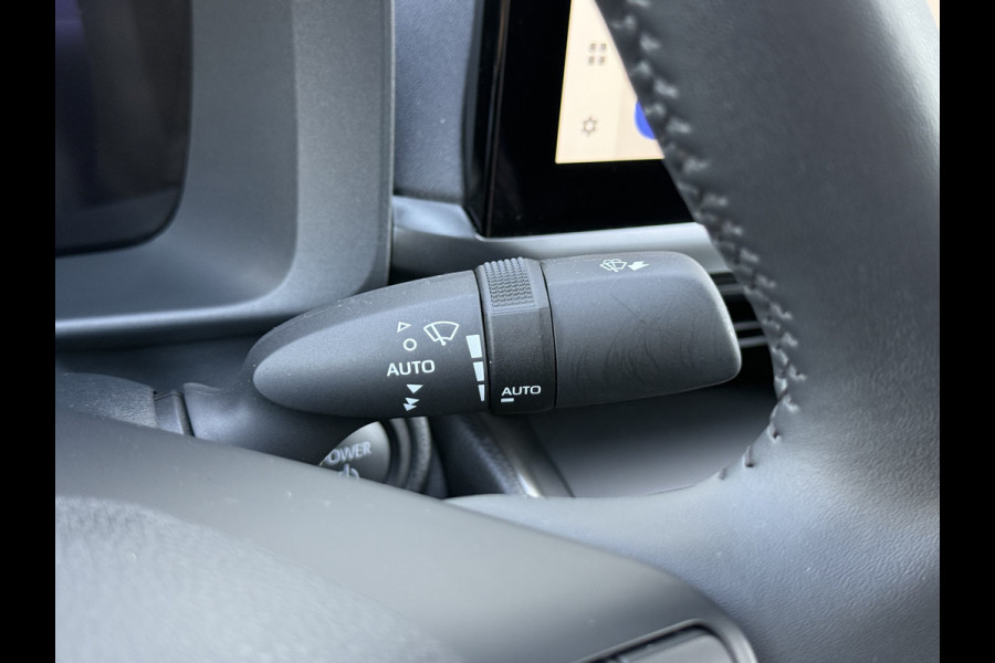 Toyota C-HR 1.8 Hybrid 140 First Edition | ACC | CarPlay | Elek. Achterklep | Camera | 18 inch