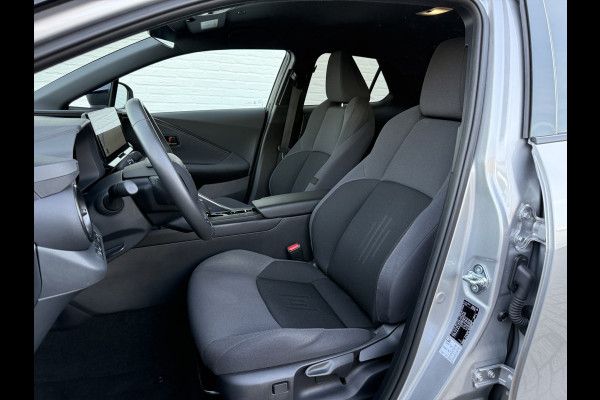 Toyota C-HR 1.8 Hybrid 140 First Edition | ACC | CarPlay | Elek. Achterklep | Camera | 18 inch
