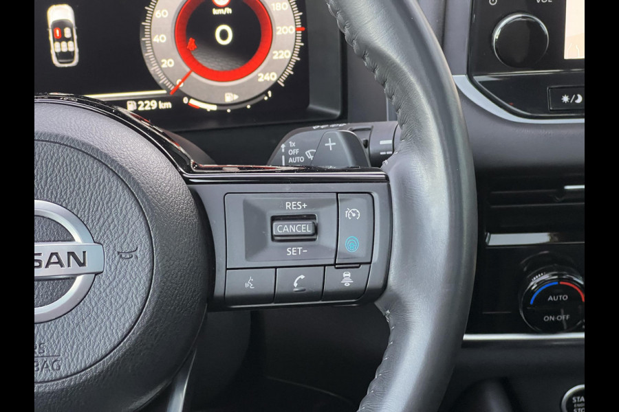 Nissan QASHQAI 1.3 MHEV Xtronic Premiere Edition | Adaptieve Cruise Control | 360 graden camera | Trekhaak | 1800kg trekgewicht
