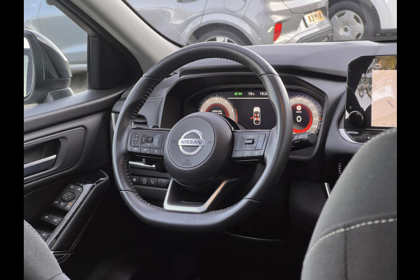Nissan QASHQAI 1.3 MHEV Xtronic Premiere Edition | Adaptieve Cruise Control | 360 graden camera | Trekhaak | 1800kg trekgewicht