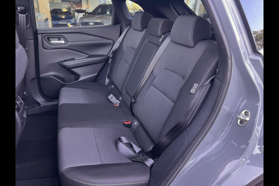 Nissan QASHQAI 1.3 MHEV Xtronic Premiere Edition | Adaptieve Cruise Control | 360 graden camera | Trekhaak | 1800kg trekgewicht