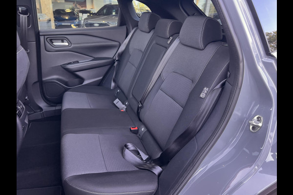 Nissan QASHQAI 1.3 MHEV Xtronic Premiere Edition | Adaptieve Cruise Control | 360 graden camera | Trekhaak | 1800kg trekgewicht