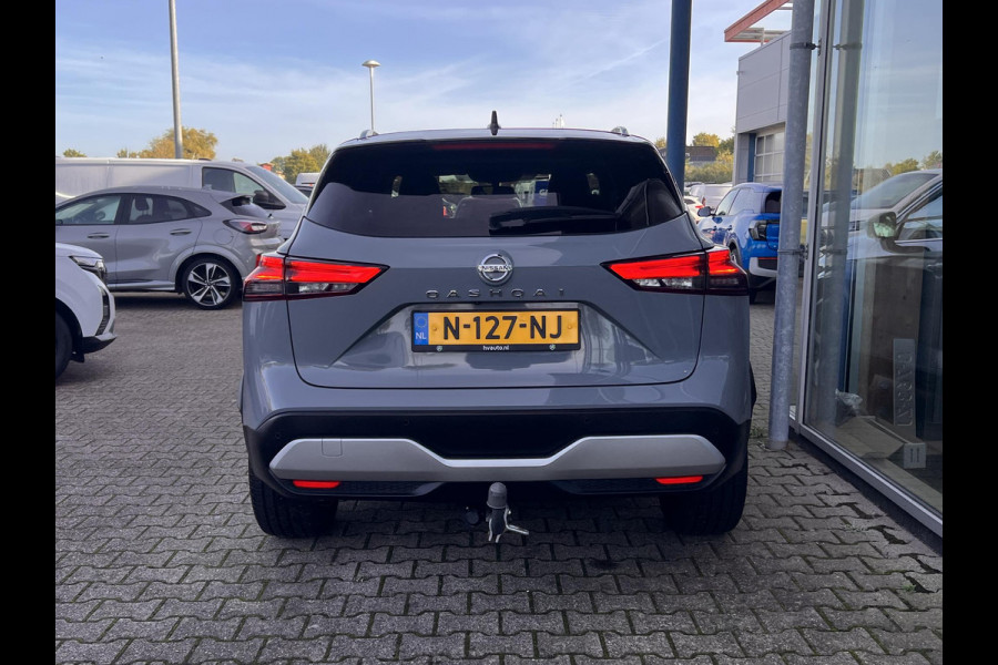 Nissan QASHQAI 1.3 MHEV Xtronic Premiere Edition | Adaptieve Cruise Control | 360 graden camera | Trekhaak | 1800kg trekgewicht