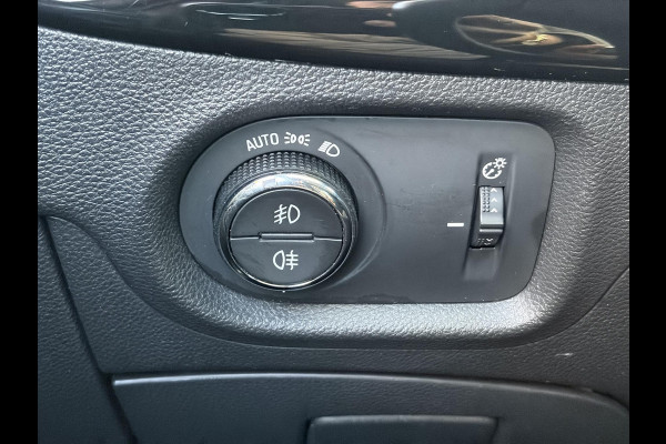 Opel Astra Sports Tourer 1.4 Innovation ✓Trekhaak✓Camera✓Carplay✓Navi✓Recent beurt gehad✓150pk✓Keyless✓Halfleder✓6 Bak✓Rijstrooksensor✓Dodehoeksensor✓Pdc V+A✓Lm velgen✓Clima✓Cruise✓N.A.P✓Apk tot 09-2027