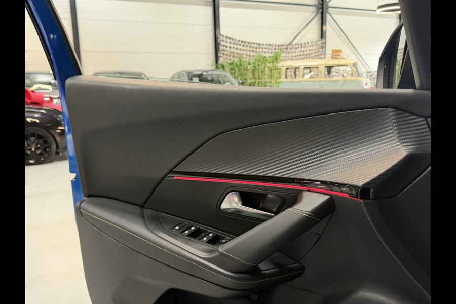Peugeot 2008 1.2 GT Line Garantie|Premium kleur|131PK Sport|360° Camera|Sfeerverlichting|Navi|CarPlay|LED|Rijklaar
