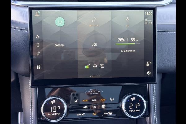 Jaguar F-Pace 2.0 P400e PHEV R-Dynamic SE | Pano/Schuifdak | Meridian | Memory Stoelen | Leder | SoH 96%