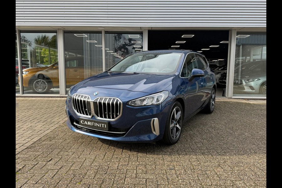 BMW 2 Serie Active Tourer 220i M-Sport Automaat 170 Pk | Navi | Voll Leder | Clima | Cruise | Camera | Sfeerverlichting | 18".