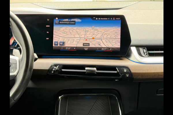 BMW 2 Serie Active Tourer 220i M-Sport Automaat 170 Pk | Navi | Voll Leder | Clima | Cruise | Camera | Sfeerverlichting | 18".