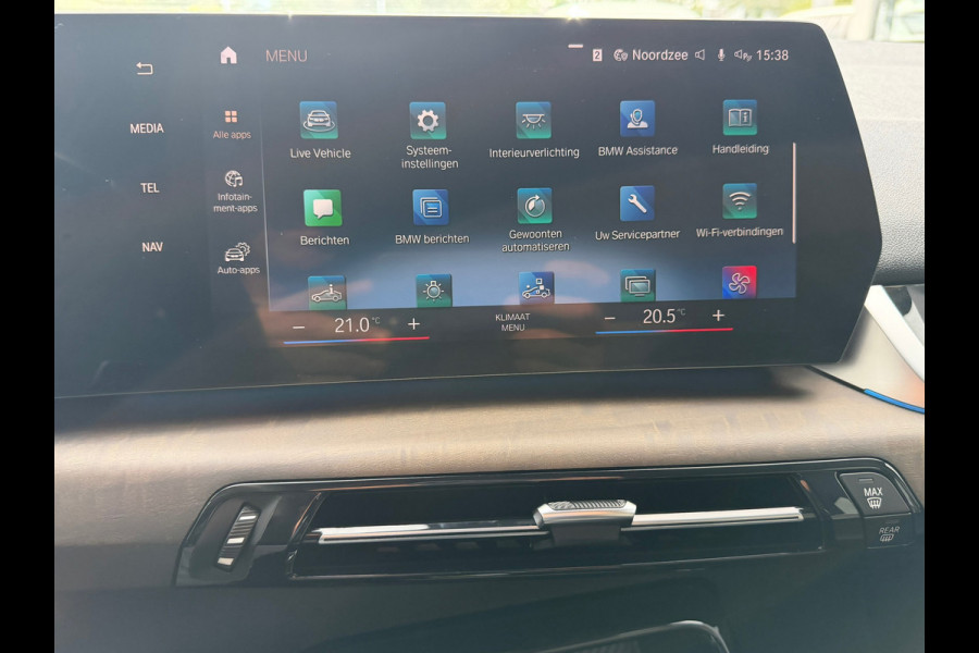 BMW 2 Serie Active Tourer 220i M-Sport Automaat 170 Pk | Navi | Voll Leder | Clima | Cruise | Camera | Sfeerverlichting | 18".
