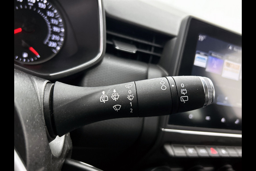 Renault Clio 1.0 TCe Zen 92PK 6versn./ Airco / Navigatie / Airco / 5Drs / Radio-multimedia / NL auto / Apk 03-2027