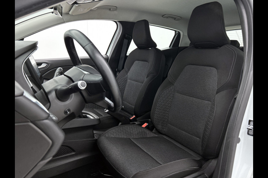 Renault Clio 1.0 TCe Zen 92PK 6versn./ Airco / Navigatie / Airco / 5Drs / Radio-multimedia / NL auto / Apk 03-2027