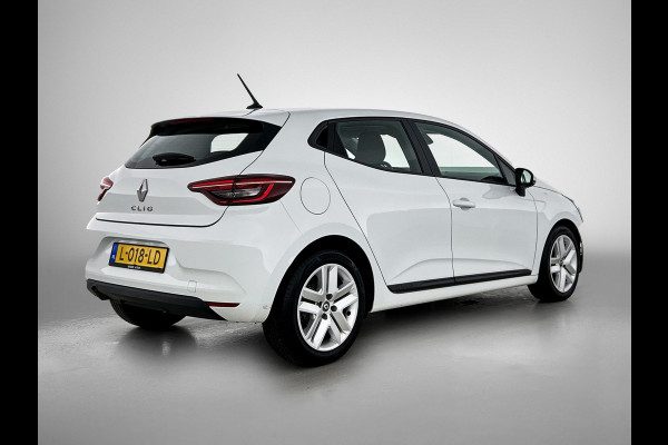 Renault Clio 1.0 TCe Zen 92PK 6versn./ Airco / Navigatie / Airco / 5Drs / Radio-multimedia / NL auto / Apk 03-2027
