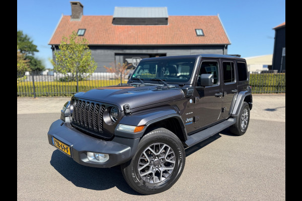 Jeep Wrangler UNLIMITED Jeep Wrangler 380 Sahara 2.0 PHEV Softtop AWD 4x4 Leer Navi Led-Xenon