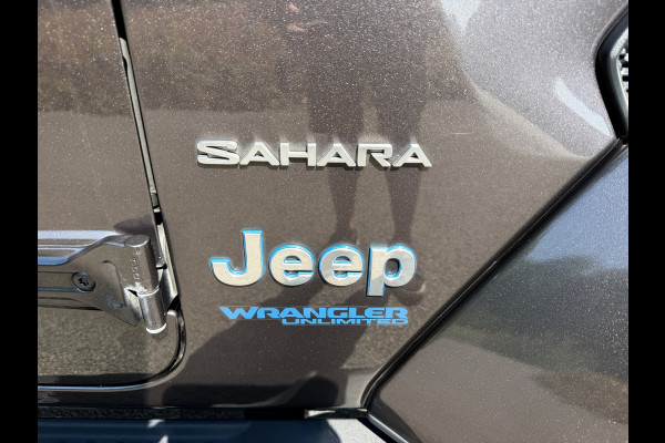 Jeep Wrangler UNLIMITED Jeep Wrangler 380 Sahara 2.0 PHEV Softtop AWD 4x4 Leer Navi Led-Xenon
