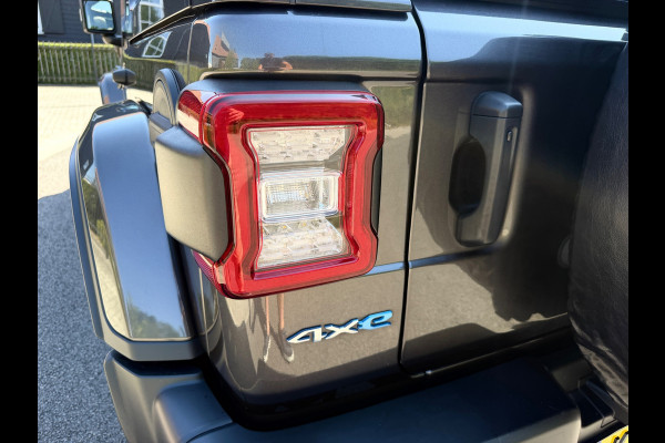 Jeep Wrangler UNLIMITED Jeep Wrangler 380 Sahara 2.0 PHEV Softtop AWD 4x4 Leer Navi Led-Xenon