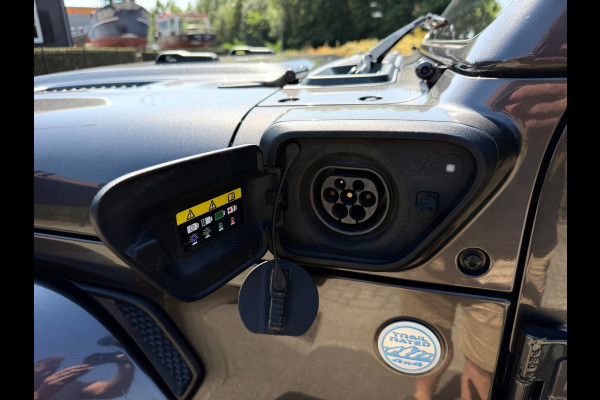 Jeep Wrangler UNLIMITED Jeep Wrangler 380 Sahara 2.0 PHEV Softtop AWD 4x4 Leer Navi Led-Xenon