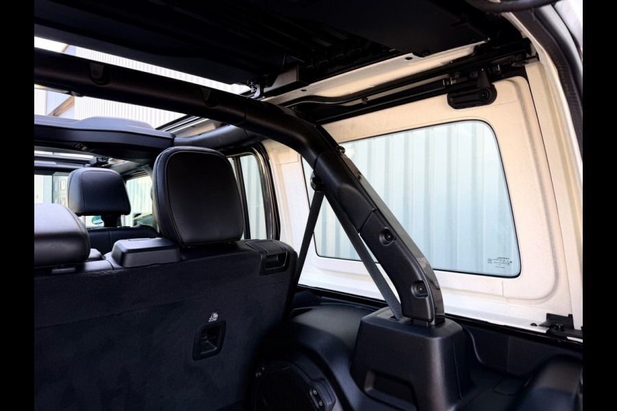 Jeep Wrangler UNLIMITED Jeep Wrangler 380 Sahara 2.0 PHEV Softtop AWD 4x4 Leer Navi Led-Xenon