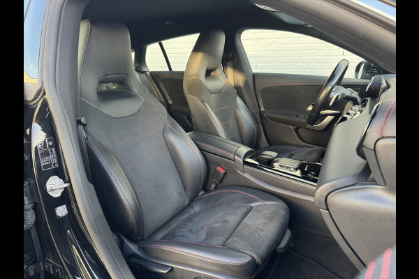 Mercedes-Benz CLA-Klasse Shooting Brake 250 e AMG-Line Advantage Carplay SOH 97% Camera Cruise Leder/Alcant Stoelverw. Sfeerverl.