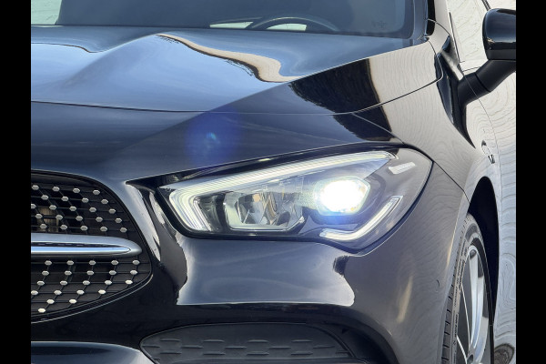Mercedes-Benz CLA-Klasse Shooting Brake 250 e AMG-Line Advantage Carplay SOH 97% Camera Cruise Leder/Alcant Stoelverw. Sfeerverl.