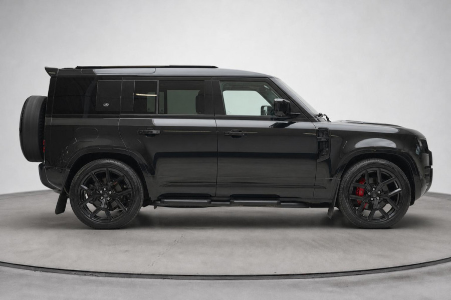 Land Rover Defender 110 2.0 P400e 110 404pk URBAN pakket | SoH 96,5% | Trekhaak afn. | Leder | Panoramadak | Memory
