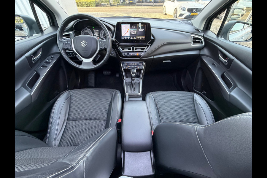 Suzuki S-Cross 1.5 Hybrid Style 102 Pk Automaat | Panoramadak | Voll Leder | Navigatie | Cruise | Camera | Climate | Keyless | 17"
