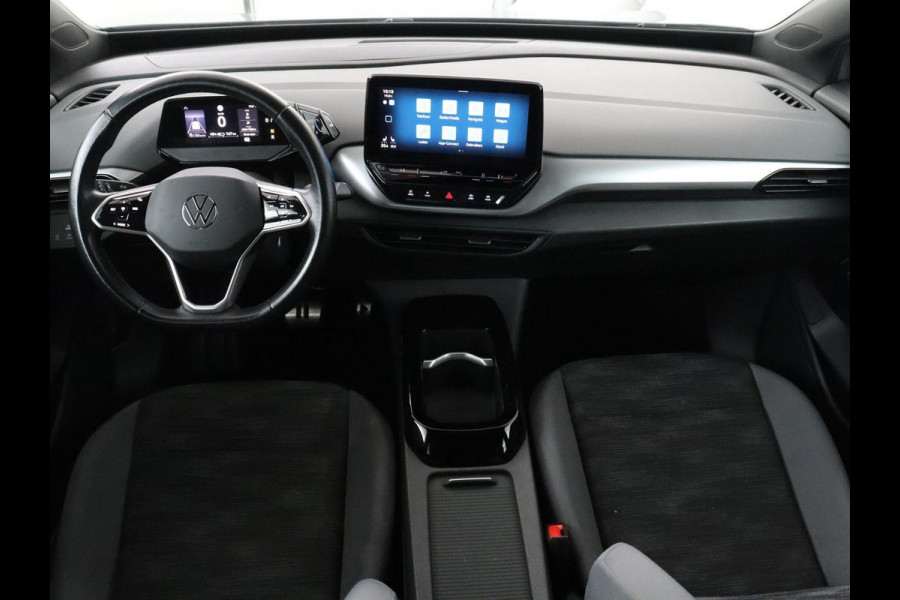 Volkswagen ID.4 Pro 77 kWh | SOH 94,2% | Adaptive cruise | Stuur/ stoelverwarming | Park assist | Climate control | Carplay | Sfeerverlichting | Full LED | 19" velgen
