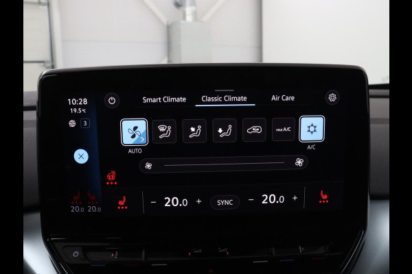 Volkswagen ID.4 Pro 77 kWh | SOH 94,2% | Adaptive cruise | Stuur/ stoelverwarming | Park assist | Climate control | Carplay | Sfeerverlichting | Full LED | 19" velgen