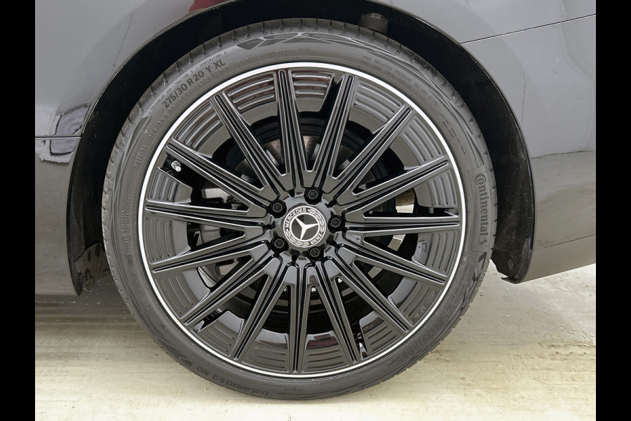 Mercedes-Benz CLE Cabriolet 180 AMG Line | Night Pakket | 20 Inch AMG velgen | Cabriolet Comfort-Pakket | Memory Voorstoelen | Ledkoplampen. Inclusief 24 maanden MB Certified garantie voor Europa.