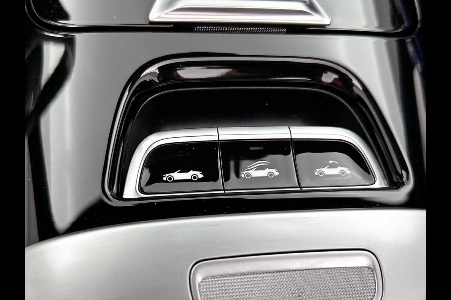 Mercedes-Benz CLE Cabriolet 180 AMG Line | Night Pakket | 20 Inch AMG velgen | Cabriolet Comfort-Pakket | Memory Voorstoelen | Ledkoplampen. Inclusief 24 maanden MB Certified garantie voor Europa.