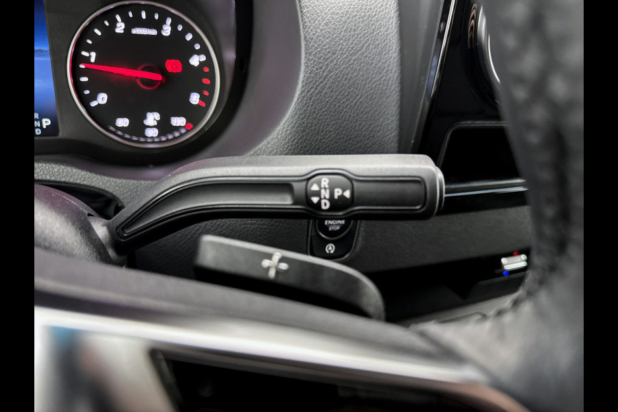 Mercedes-Benz Sprinter 319 CDI Pro L2H1 Trekhaak 3500kg Navigatie Led Stoelverwarming Betimmering Comfortstoel Carplay