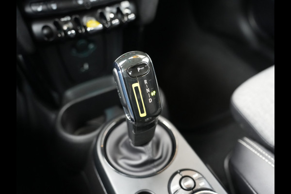 MINI Electric MINI Yours 33 kWh | SOH 97% | Stoelverwarming | Cruise Control | LED | Apple Carplay/Android Auto |