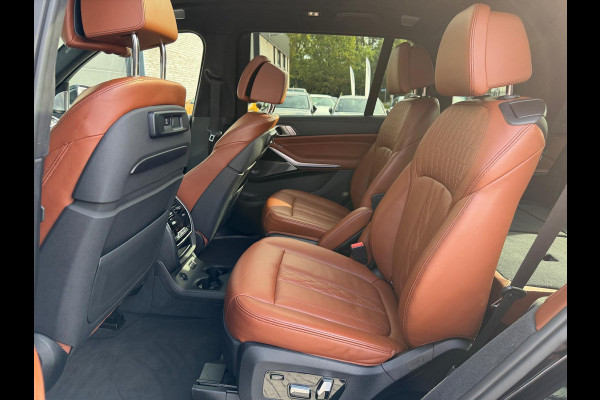 BMW X7 xDrive40i 6p. | 2E EIGENAAR | 3/6/12MND GARANTIE | PANO | LASER | BOWERS&WILKINS | MASSAGE | ACC | CAMERA | PARFUM | SFEER |TREKHAAK | BOMVOL |