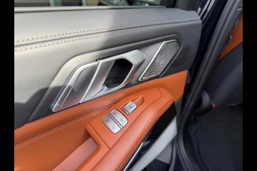BMW X7 xDrive40i 6p. | 2E EIGENAAR | 3/6/12MND GARANTIE | PANO | LASER | BOWERS&WILKINS | MASSAGE | ACC | CAMERA | PARFUM | SFEER |TREKHAAK | BOMVOL |