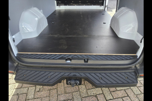 Renault Master 150 PK L2H2 GESLOTEN - V-72-KBF - TREKHAAK - EURO 6 - BPM VRIJ!