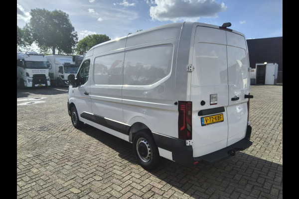 Renault Master 150 PK L2H2 GESLOTEN - V-72-KBF - TREKHAAK - EURO 6 - BPM VRIJ!