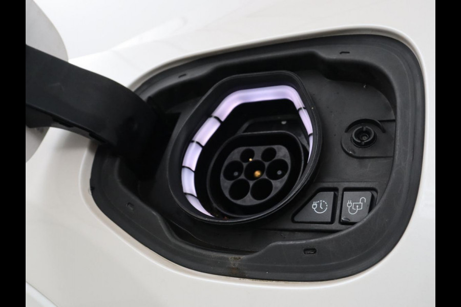 Ford Kuga 2.5 PHEV Vignale | SOH 86,6% | Panoramadak | Leder | Memory | Adaptive cruise | Trekhaak | Stuur/stoelverwarming | B&O Sound | Head-up | Achterbank verwarming | Camera | Park assist